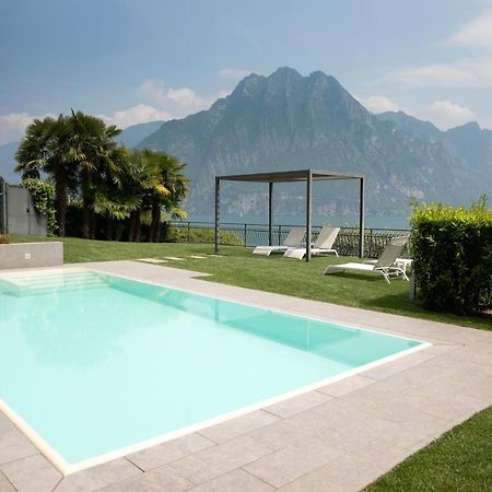 Ai Ronchi B&B Riva di Solto Zewnętrze zdjęcie