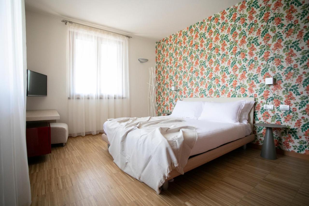 Ai Ronchi B&B Riva di Solto Zewnętrze zdjęcie