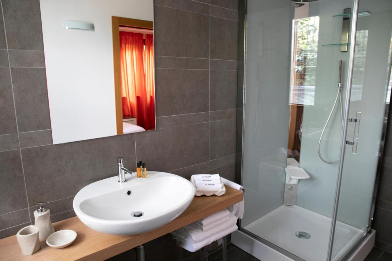 Ai Ronchi B&B Riva di Solto Zewnętrze zdjęcie